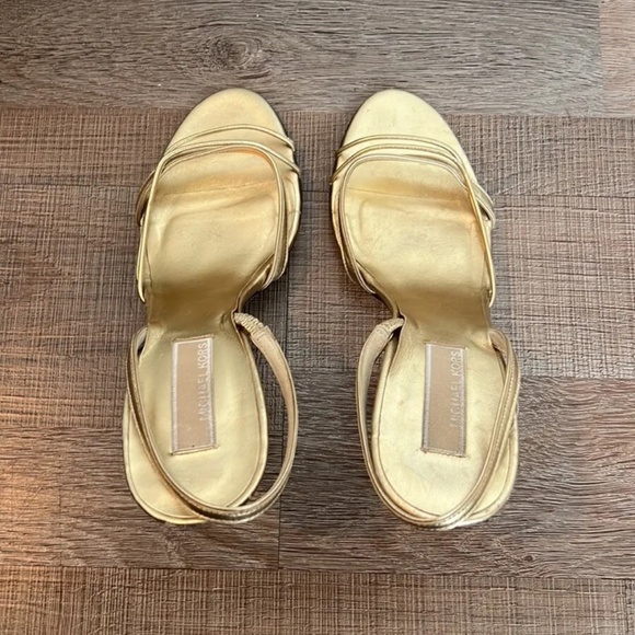 Michael Kors Gold Metallic Sandal Slingback Heels size 8 - Picture 7 of 7